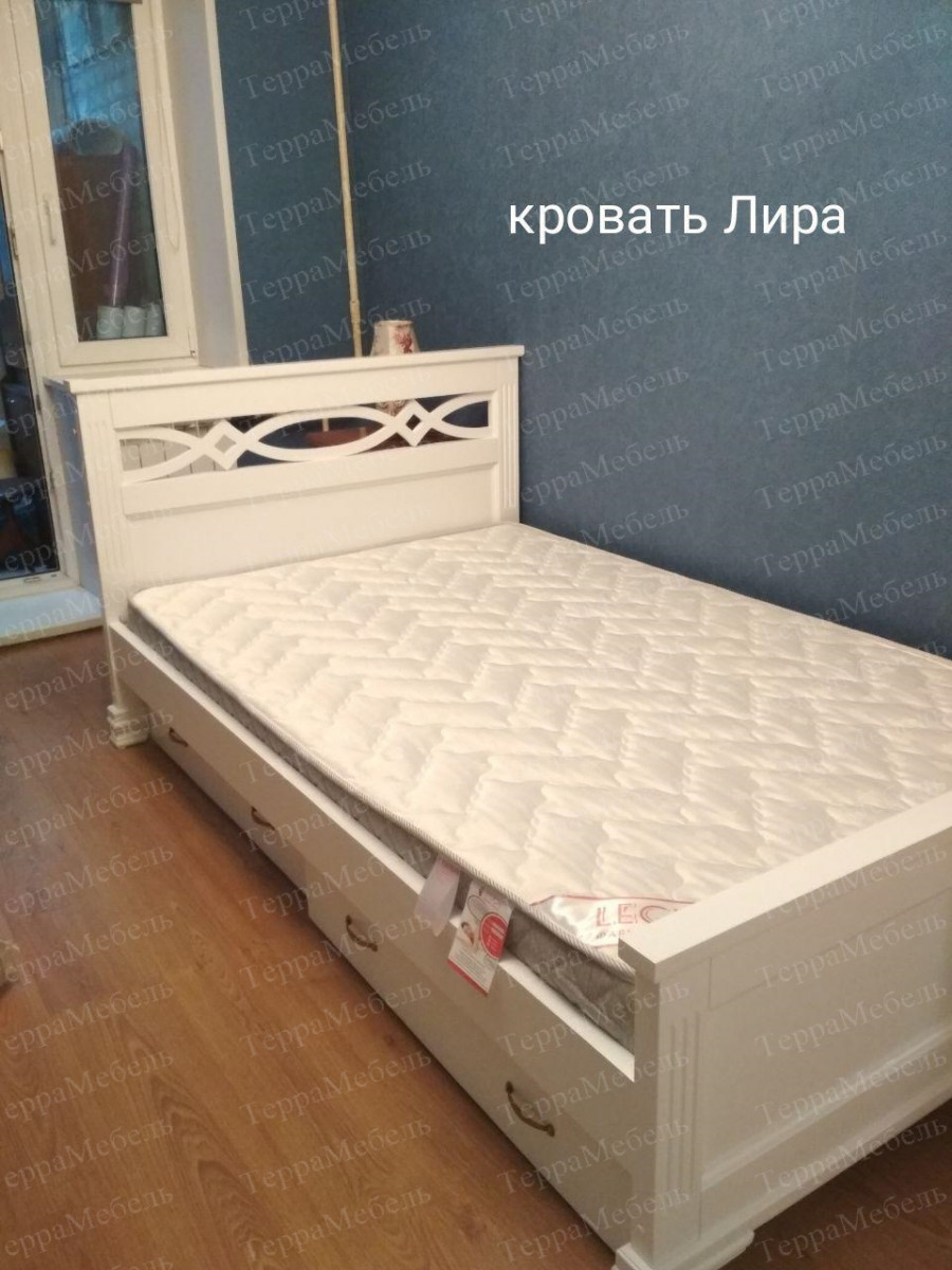 Кровать Лира